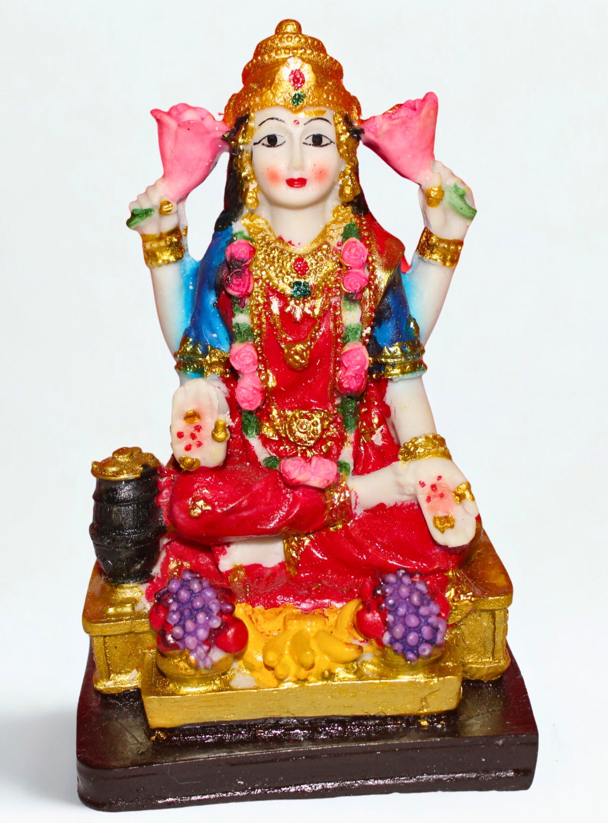 Manokamnapurna Maa Lakshmi Murti – Symbol of Fortune & Success